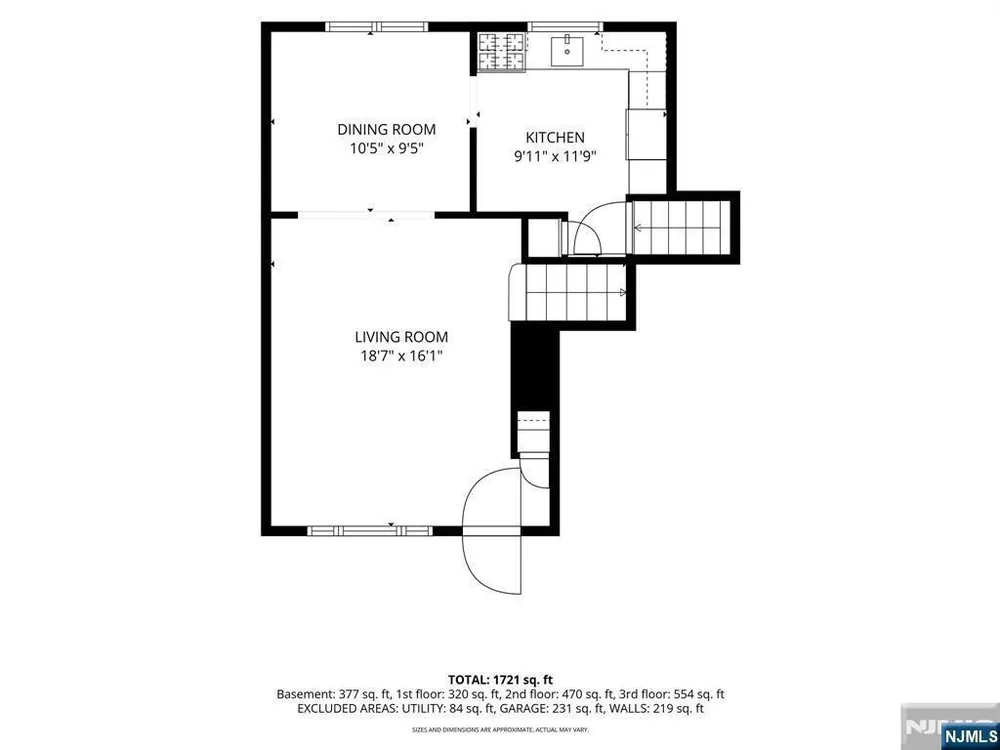 112 Berdan St, Rochelle Park, NJ 07662