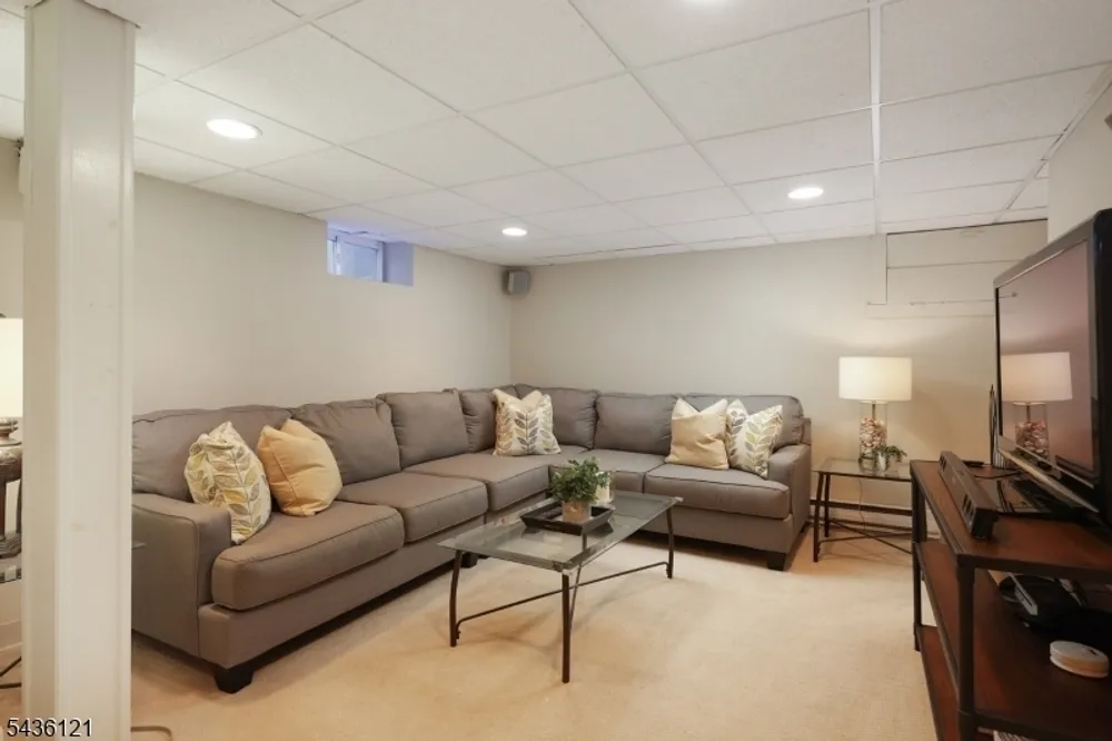 199 Lincoln Rd, Westfield, NJ 07090