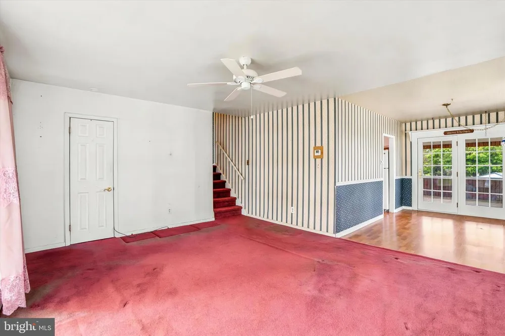 565 Dartmouth Dr, King of Prussia, PA 19406