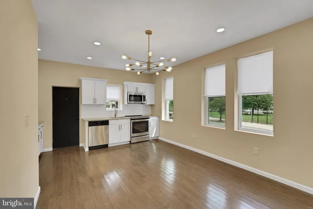 101 N Vogdes St, Philadelphia, PA 19139