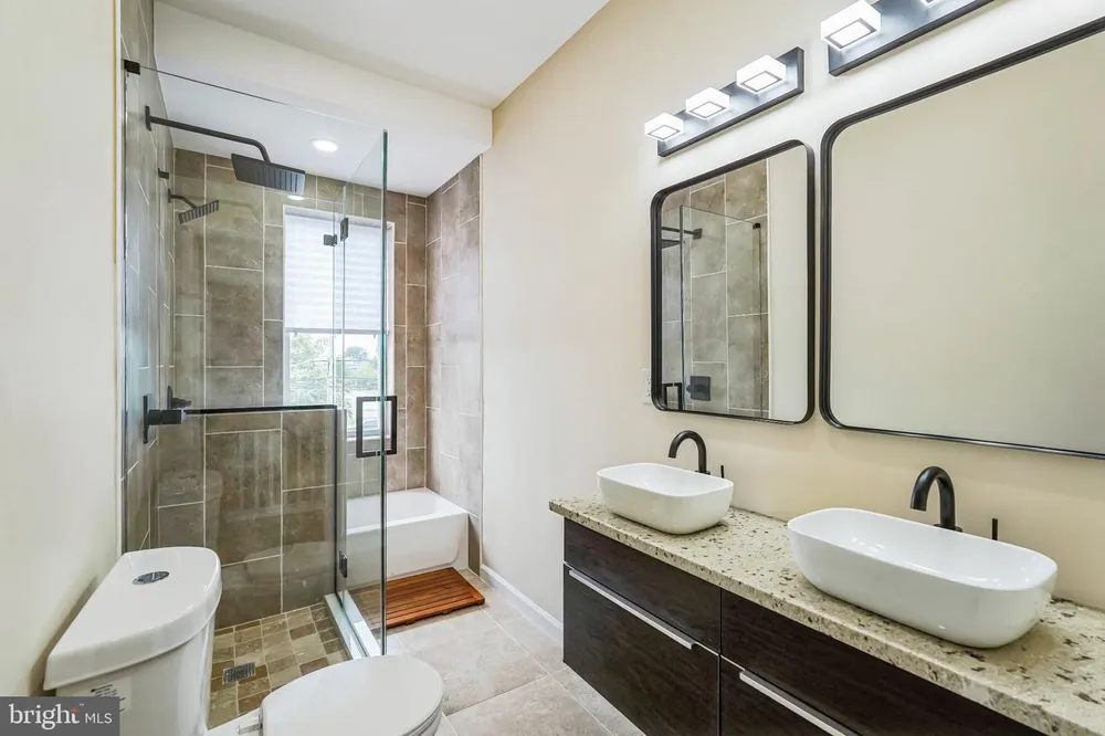 101 N Vogdes St, Philadelphia, PA 19139