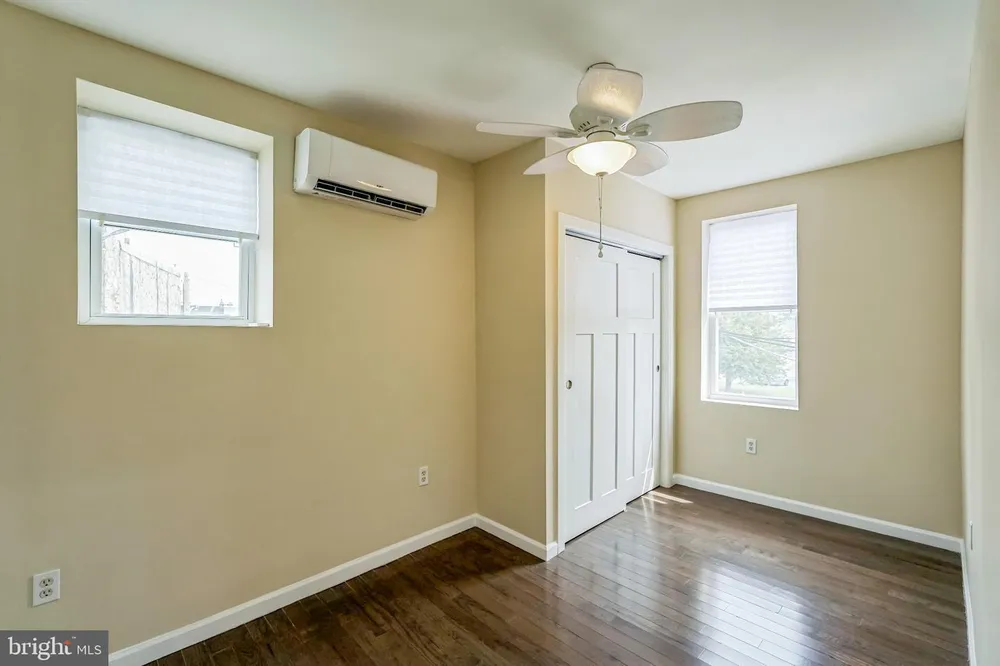 101 N Vogdes St, Philadelphia, PA 19139