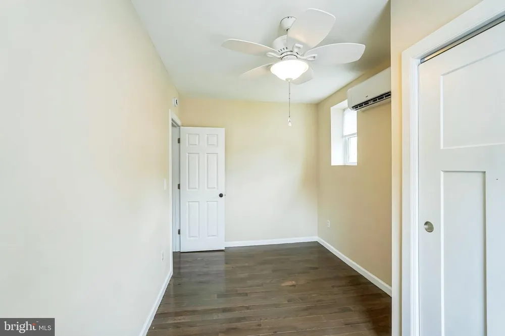 101 N Vogdes St, Philadelphia, PA 19139