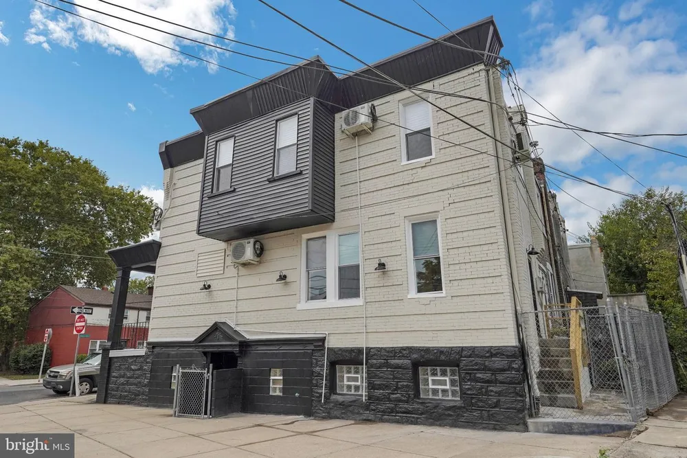 101 N Vogdes St, Philadelphia, PA 19139