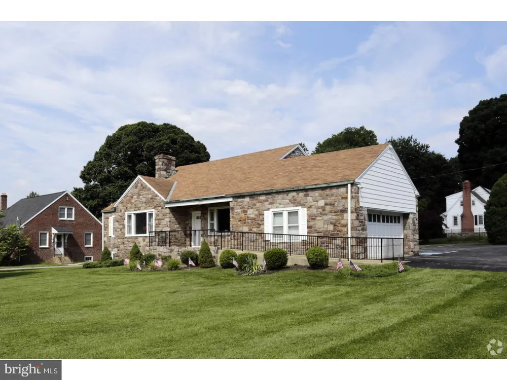 2111 Dekalb Pike, East Norriton, PA 19401