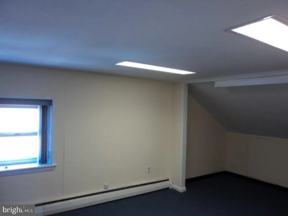 2111 Dekalb Pike, East Norriton, PA 19401