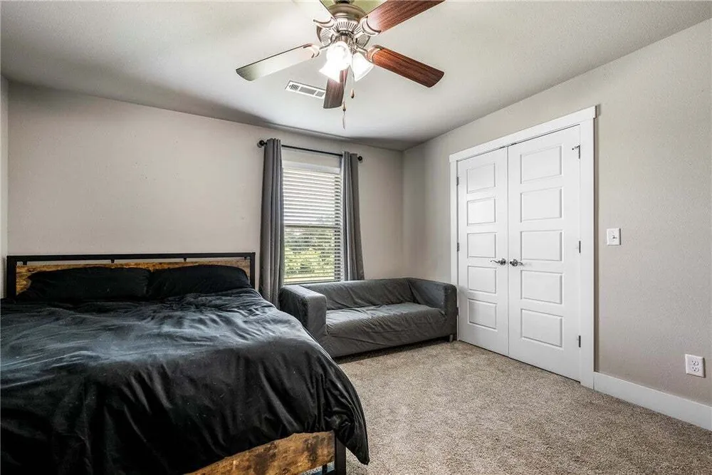 3601 SW Carter Rd, Bentonville, AR 72713