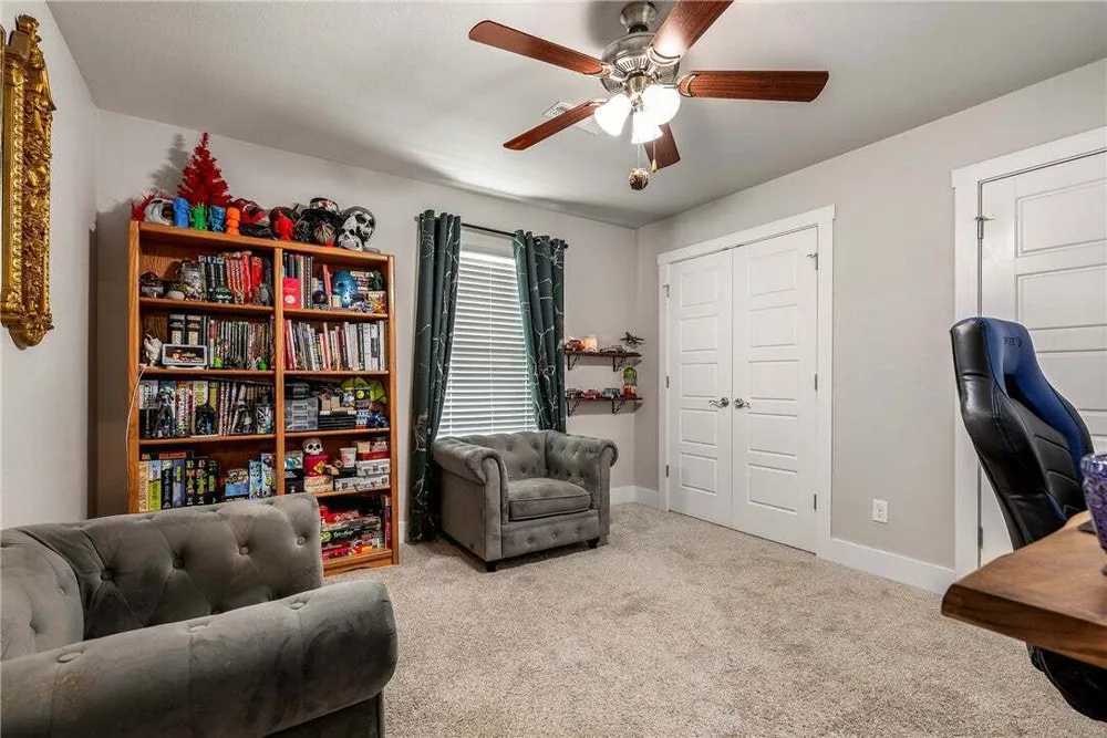 3601 SW Carter Rd, Bentonville, AR 72713