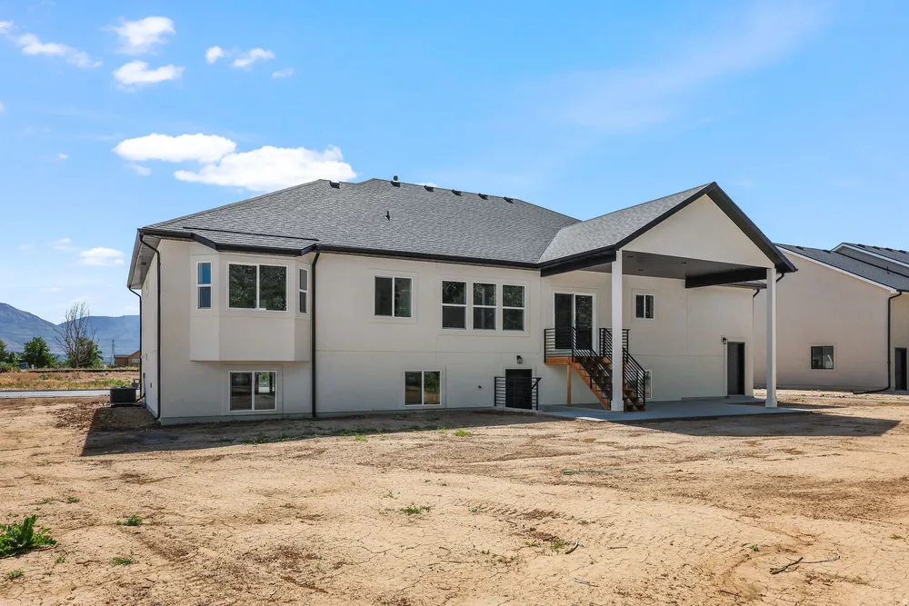 2889 N 3475 W, Plain City, UT 84404