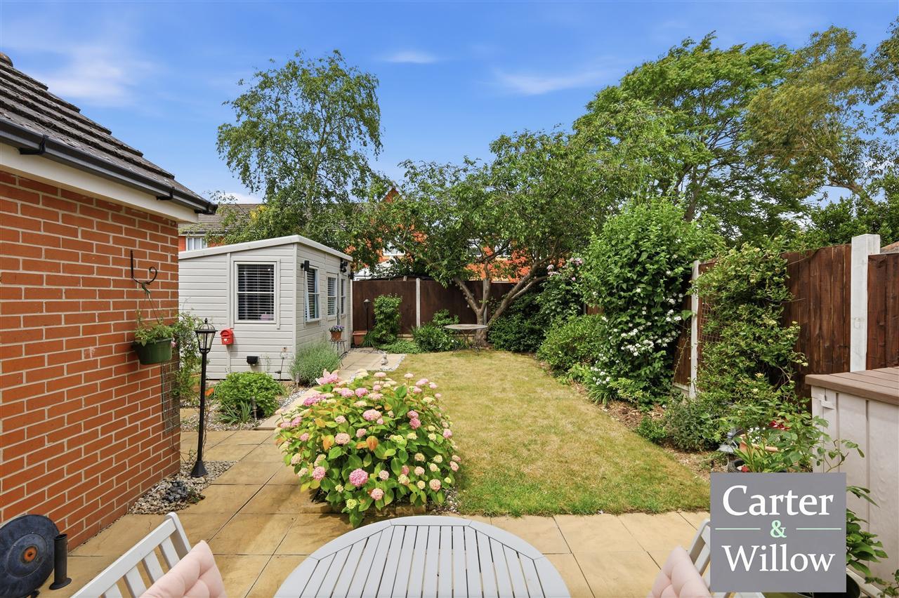 Foxglove Road, Parish Fields, Essex Image 19