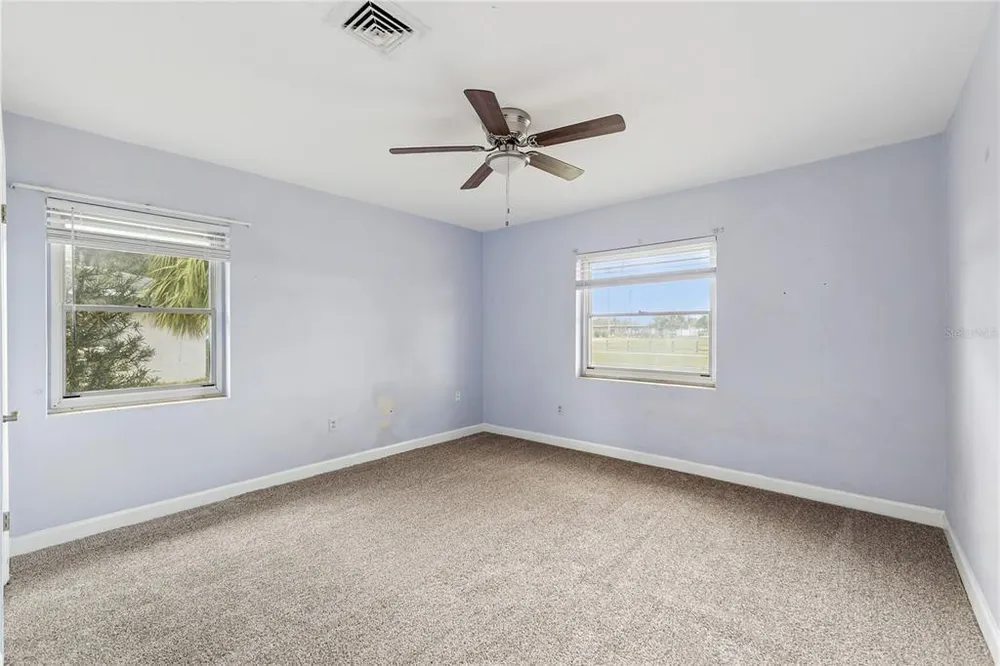 716 Avenue I NE, Winter Haven, FL 33881