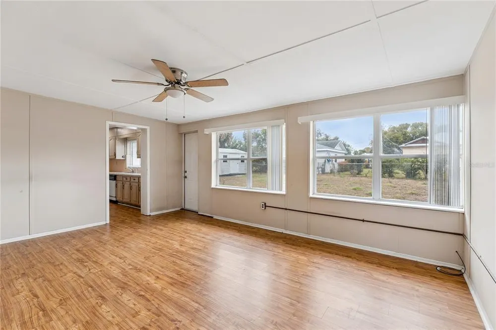 716 Avenue I NE, Winter Haven, FL 33881