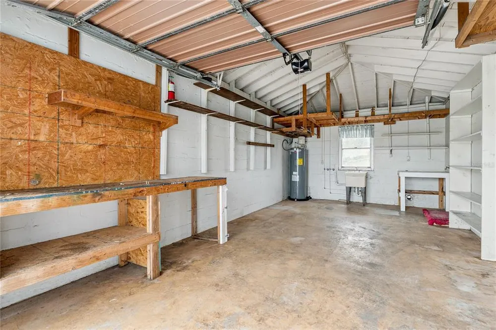 716 Avenue I NE, Winter Haven, FL 33881