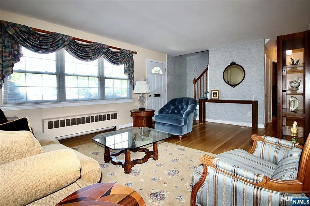 17-19 Greenwood Drive, Fair Lawn, NJ 07410