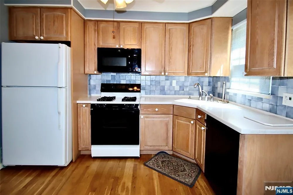 17-19 Greenwood Drive, Fair Lawn, NJ 07410