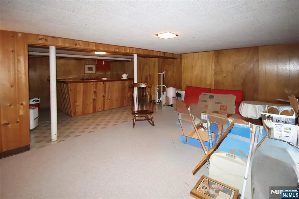 17-19 Greenwood Drive, Fair Lawn, NJ 07410