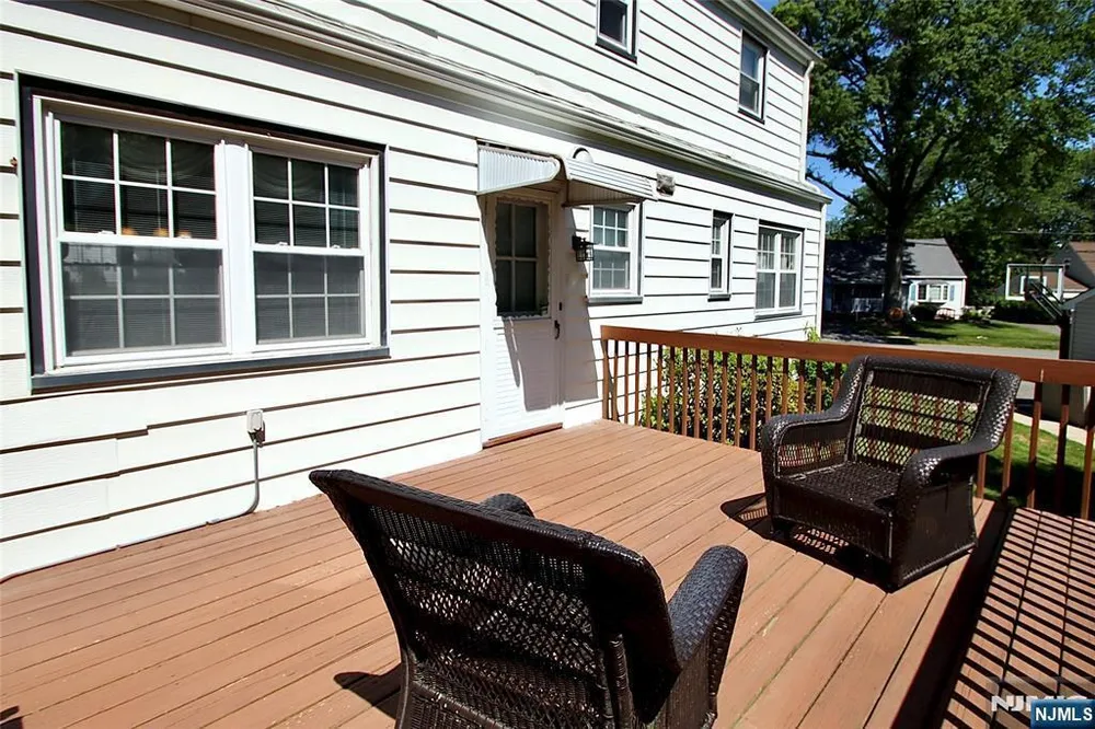 17-19 Greenwood Drive, Fair Lawn, NJ 07410
