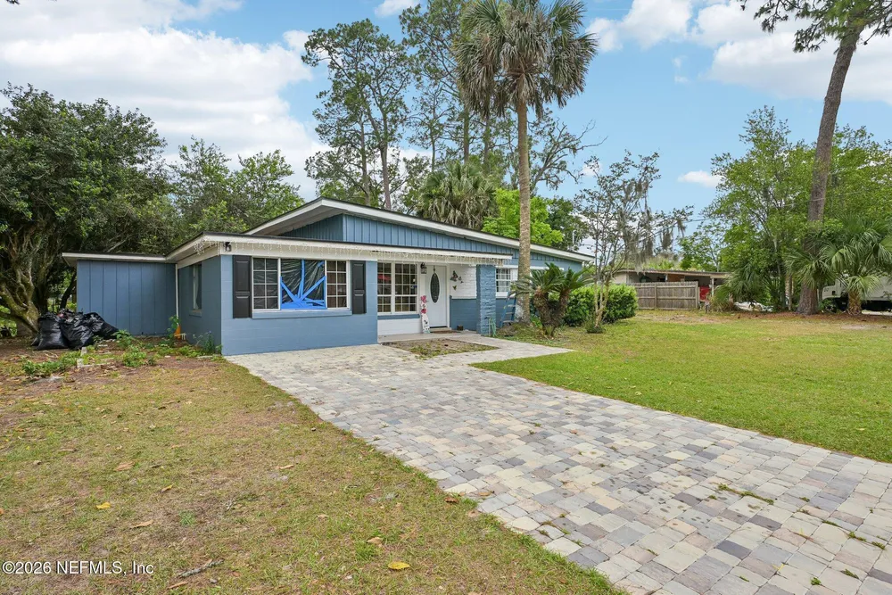 5356 Keystone Dr N, Jacksonville, FL 32207