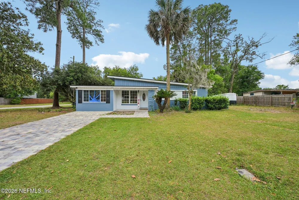5356 Keystone Dr N, Jacksonville, FL 32207