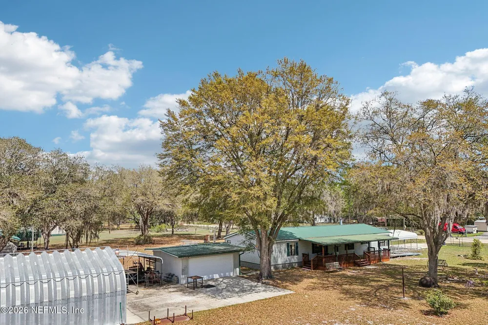 128 Sesame St, Middleburg, FL 32068