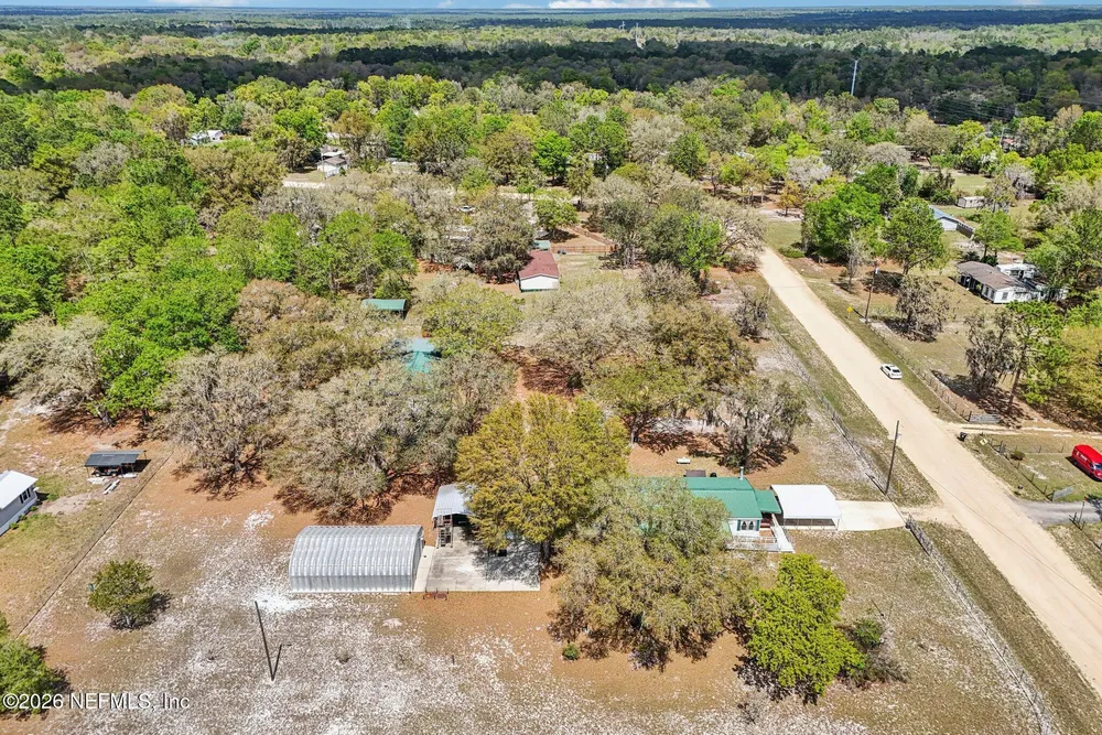 128 Sesame St, Middleburg, FL 32068