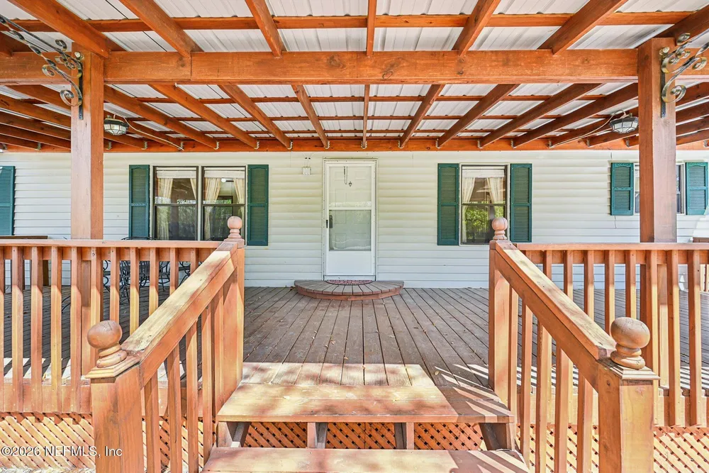 128 Sesame St, Middleburg, FL 32068