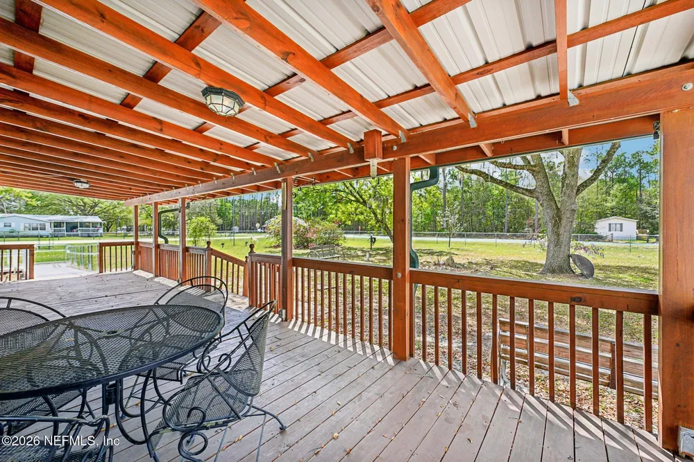128 Sesame St, Middleburg, FL 32068