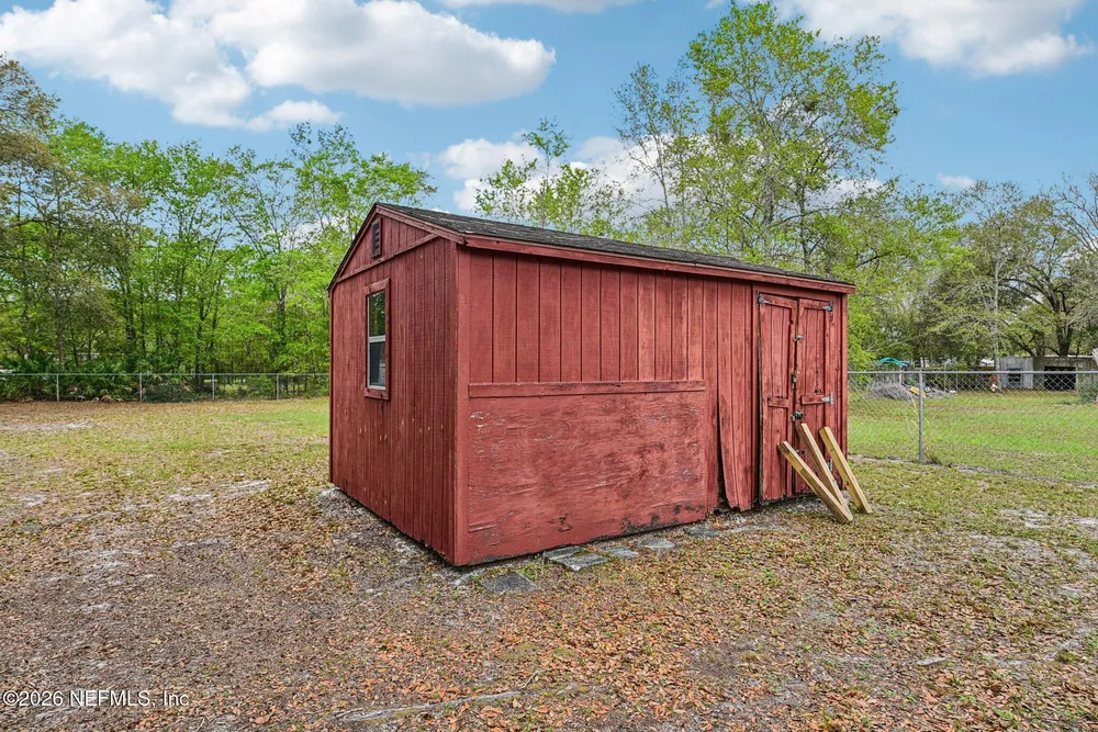 128 Sesame St, Middleburg, FL 32068