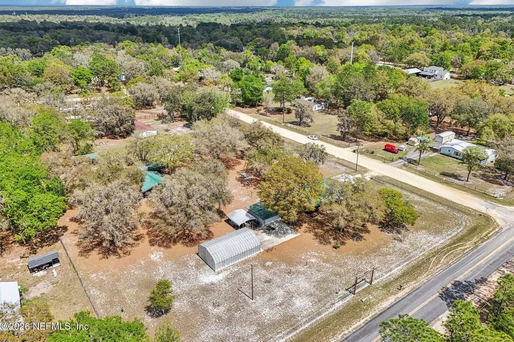 128 Sesame St, Middleburg, FL 32068