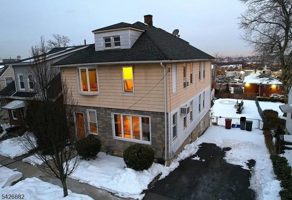 84 Saint Marys Pl, Nutley, NJ 07110