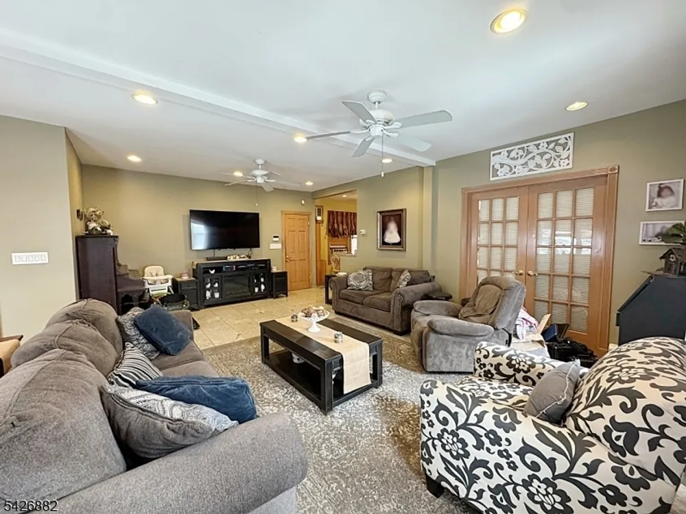 84 Saint Marys Pl, Nutley, NJ 07110