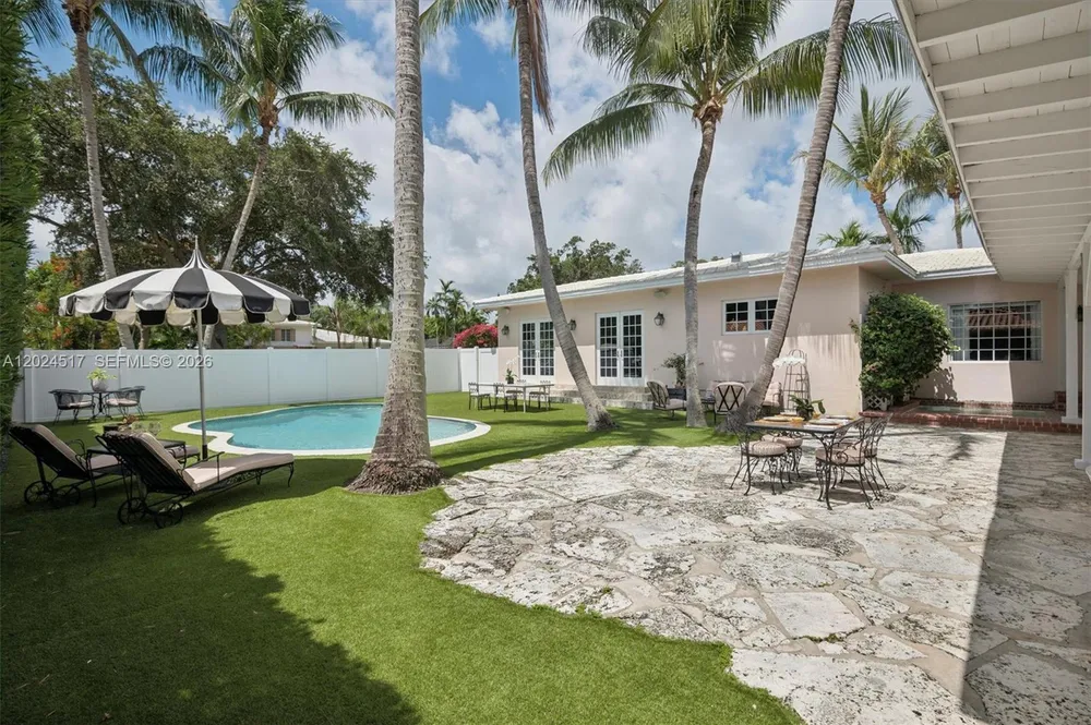 1255 NE 99th St, Miami Shores, FL 33138