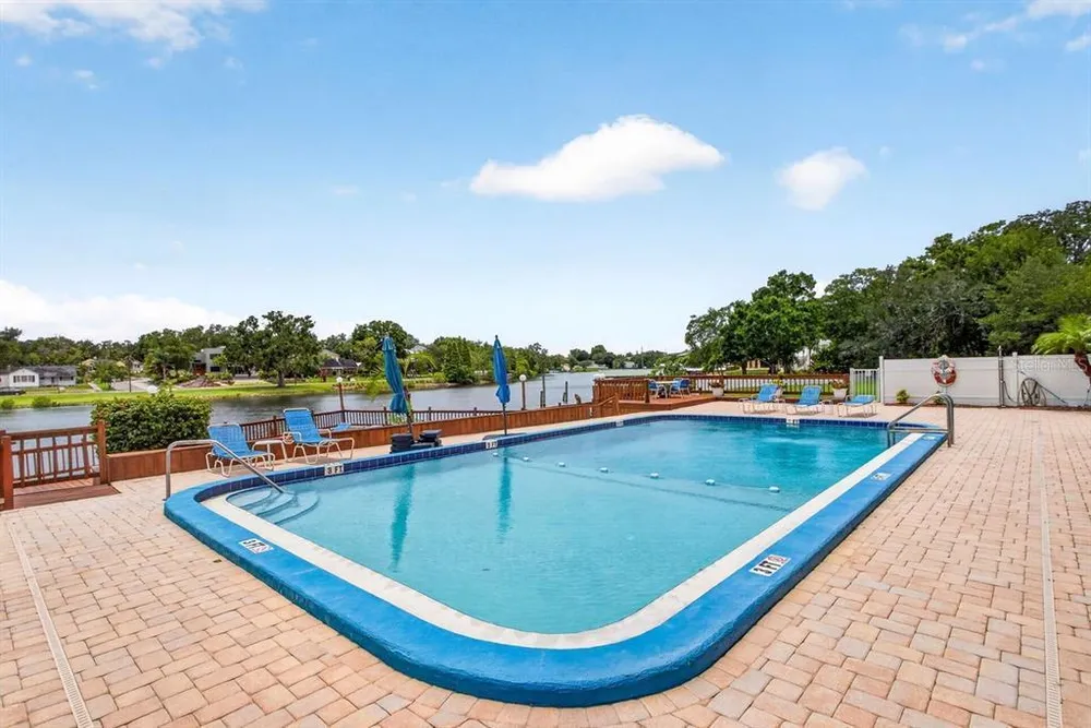 2780 N Riverside Dr, Tampa, FL 33602