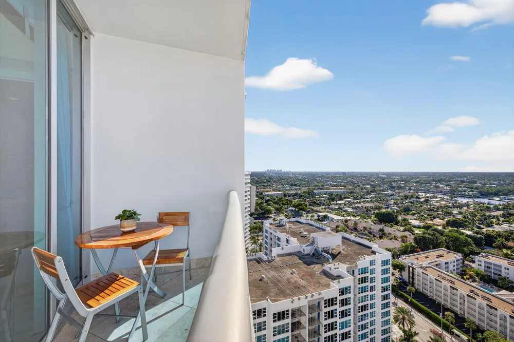 1600 S Ocean Blvd, Pompano Beach, FL 33062