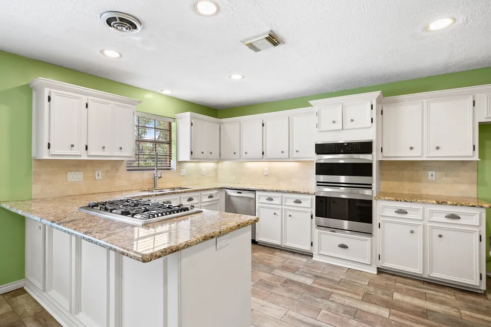 12923 Hunterfield Dr, Cypress, TX 77429