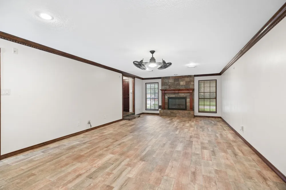 12923 Hunterfield Dr, Cypress, TX 77429