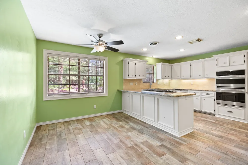 12923 Hunterfield Dr, Cypress, TX 77429