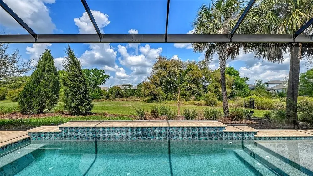 5018 Surfside Circle, Lakewood Ranch, FL 34211