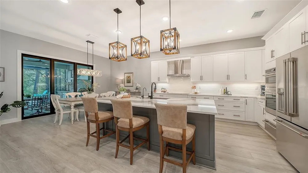 5018 Surfside Circle, Lakewood Ranch, FL 34211