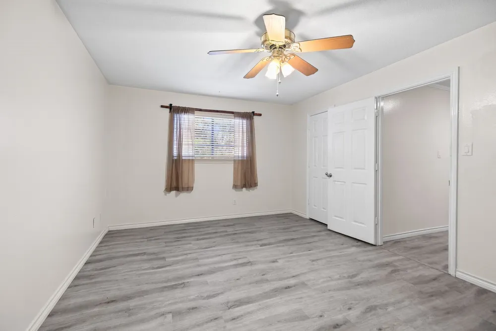 12923 Hunterfield Dr, Cypress, TX 77429