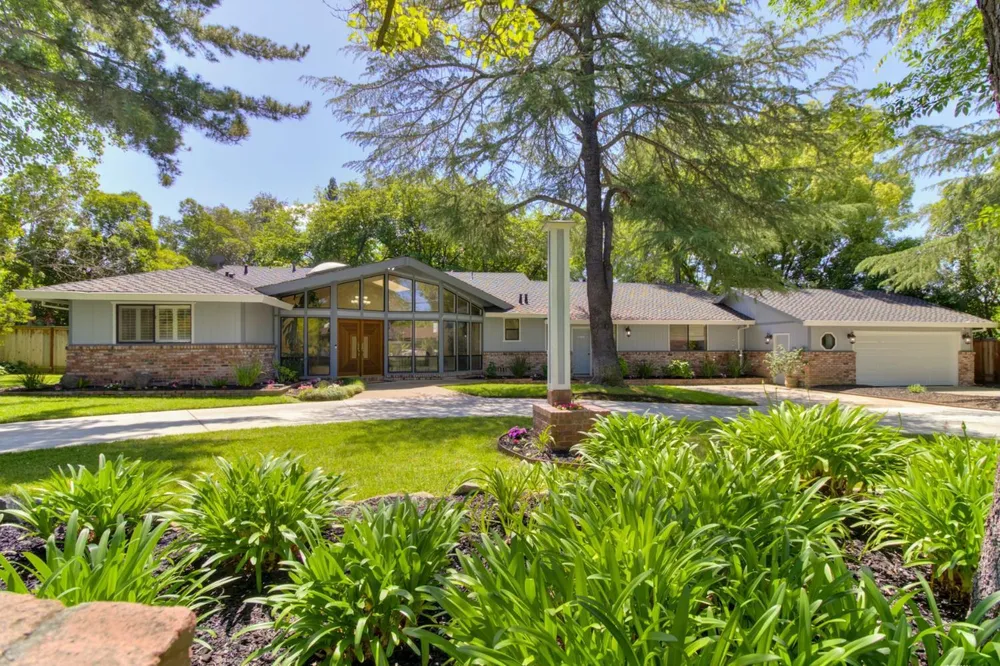 4320 Rand Ln, Sacramento, CA 95864