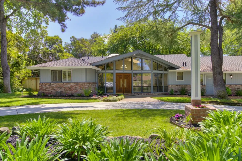 4320 Rand Ln, Sacramento, CA 95864