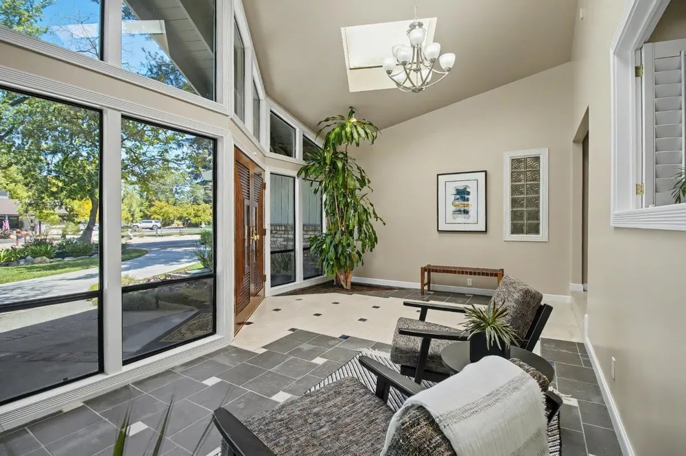 4320 Rand Ln, Sacramento, CA 95864