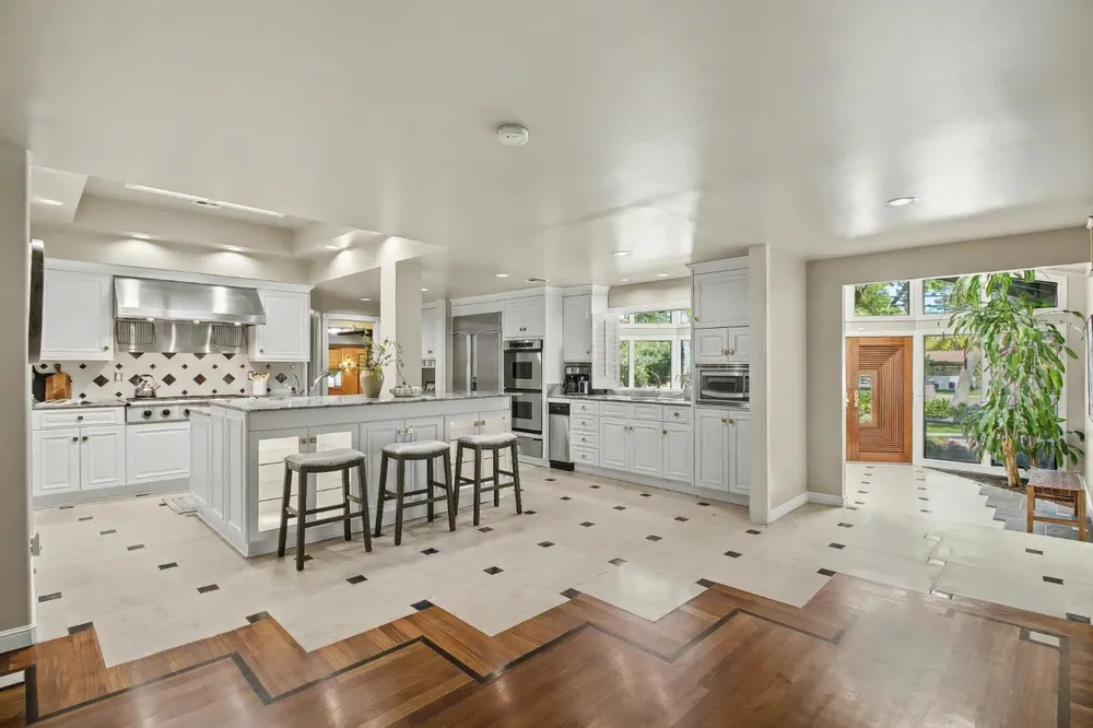 4320 Rand Ln, Sacramento, CA 95864