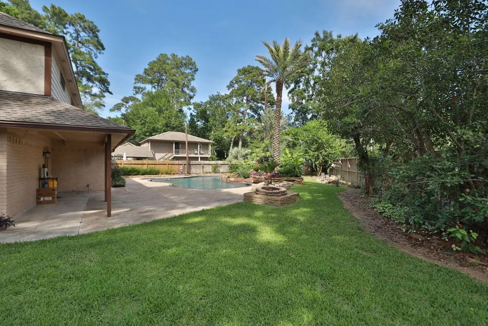 12923 Hunterfield Dr, Cypress, TX 77429