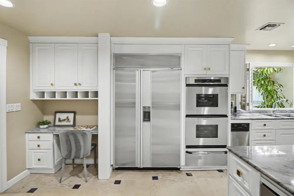 4320 Rand Ln, Sacramento, CA 95864