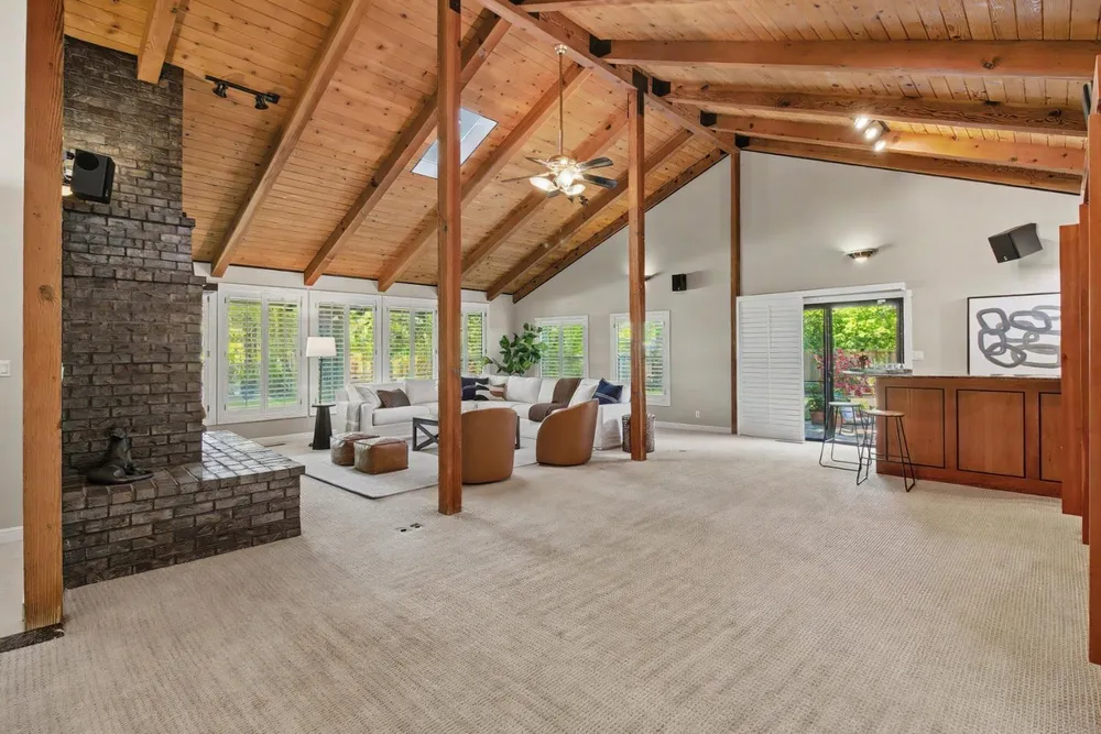 4320 Rand Ln, Sacramento, CA 95864