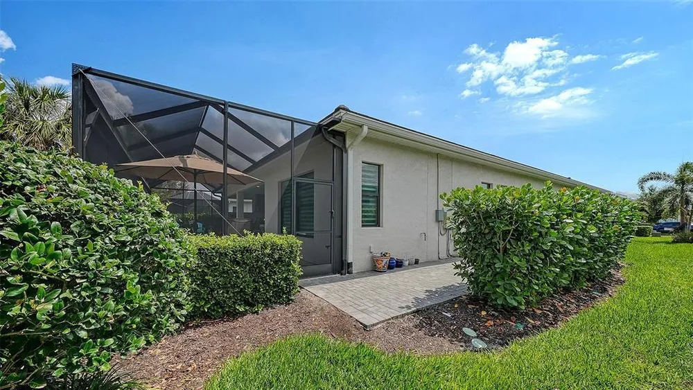 5018 Surfside Circle, Lakewood Ranch, FL 34211