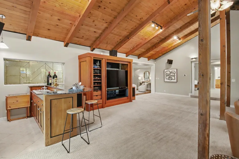 4320 Rand Ln, Sacramento, CA 95864