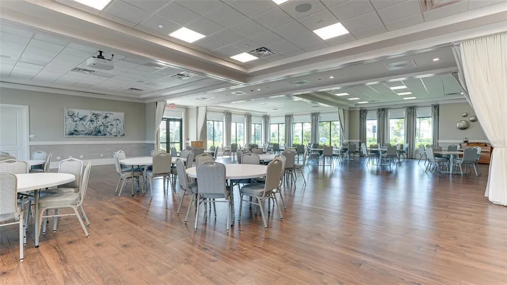 5018 Surfside Circle, Lakewood Ranch, FL 34211